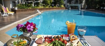 Flora Hotel Bodrum 
