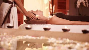 Espace de soins pour les couples, soins corporels, soins d'aromathérapie