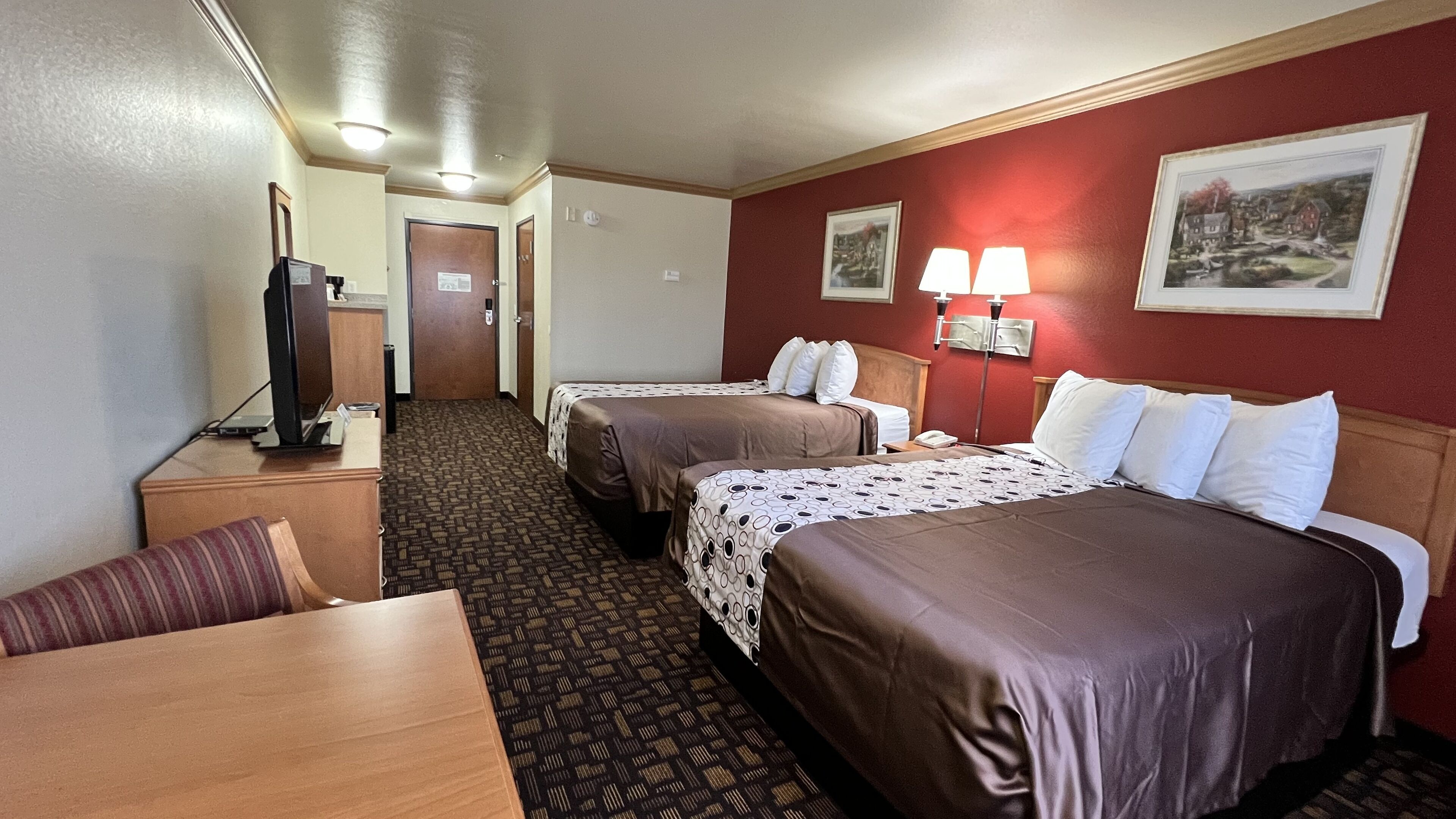 standard room, 2 queen beds, non smoking | desk, iron/ironing board, free cots/infant beds, rollaway beds