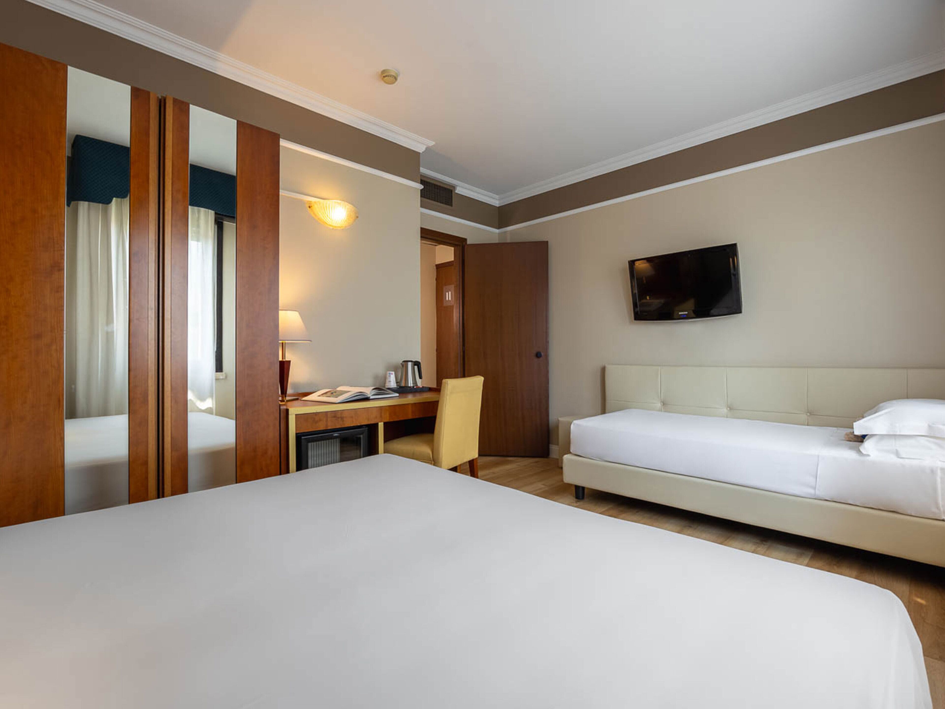 1 bedroom, minibar, in-room safe, desk