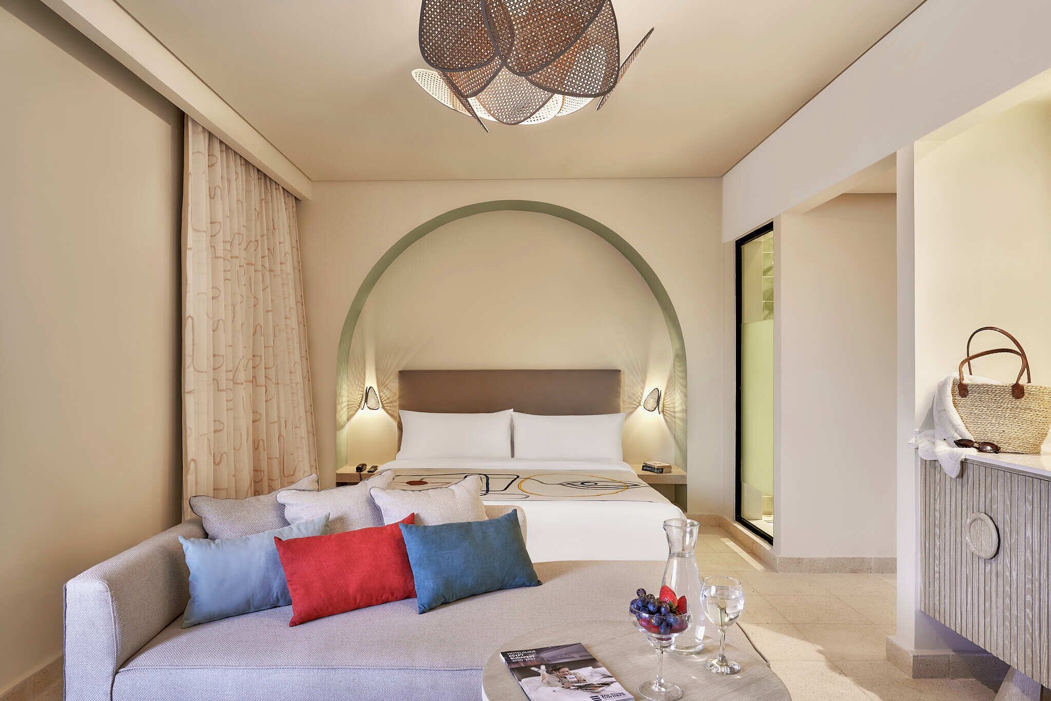 Junior Suite, Lagoon View | Minibar, in-room safe, desk, free WiFi