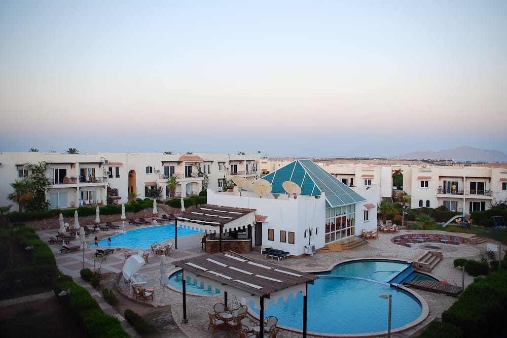 Logaina Sharm Resort