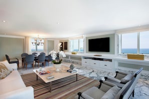 Living area - Windsor Barra Hotel (Rio de Janeiro)