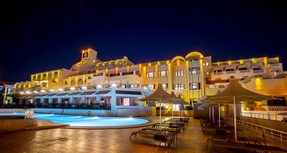 Azka Hotel