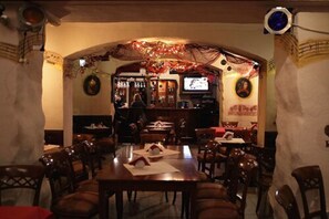 بار (في المنشاة)