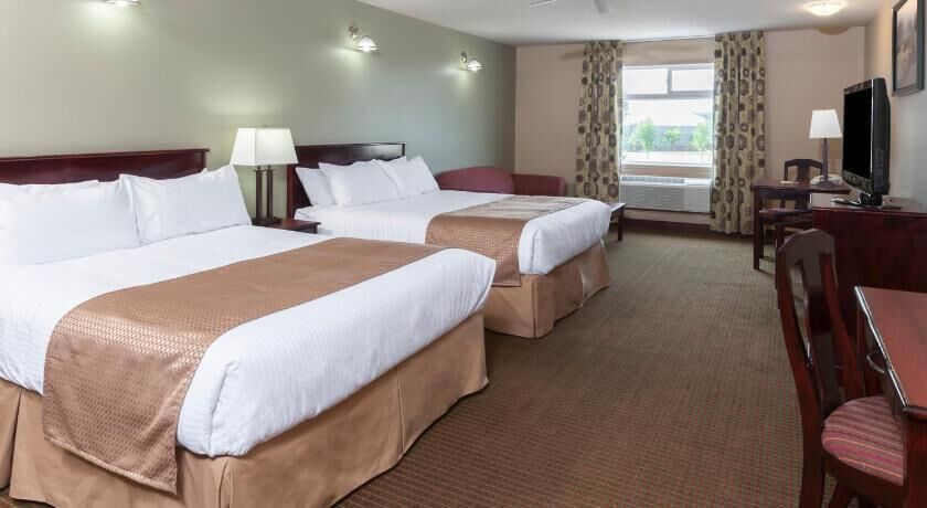 Iron/ironing board, free cribs/infant beds, rollaway beds, free WiFi