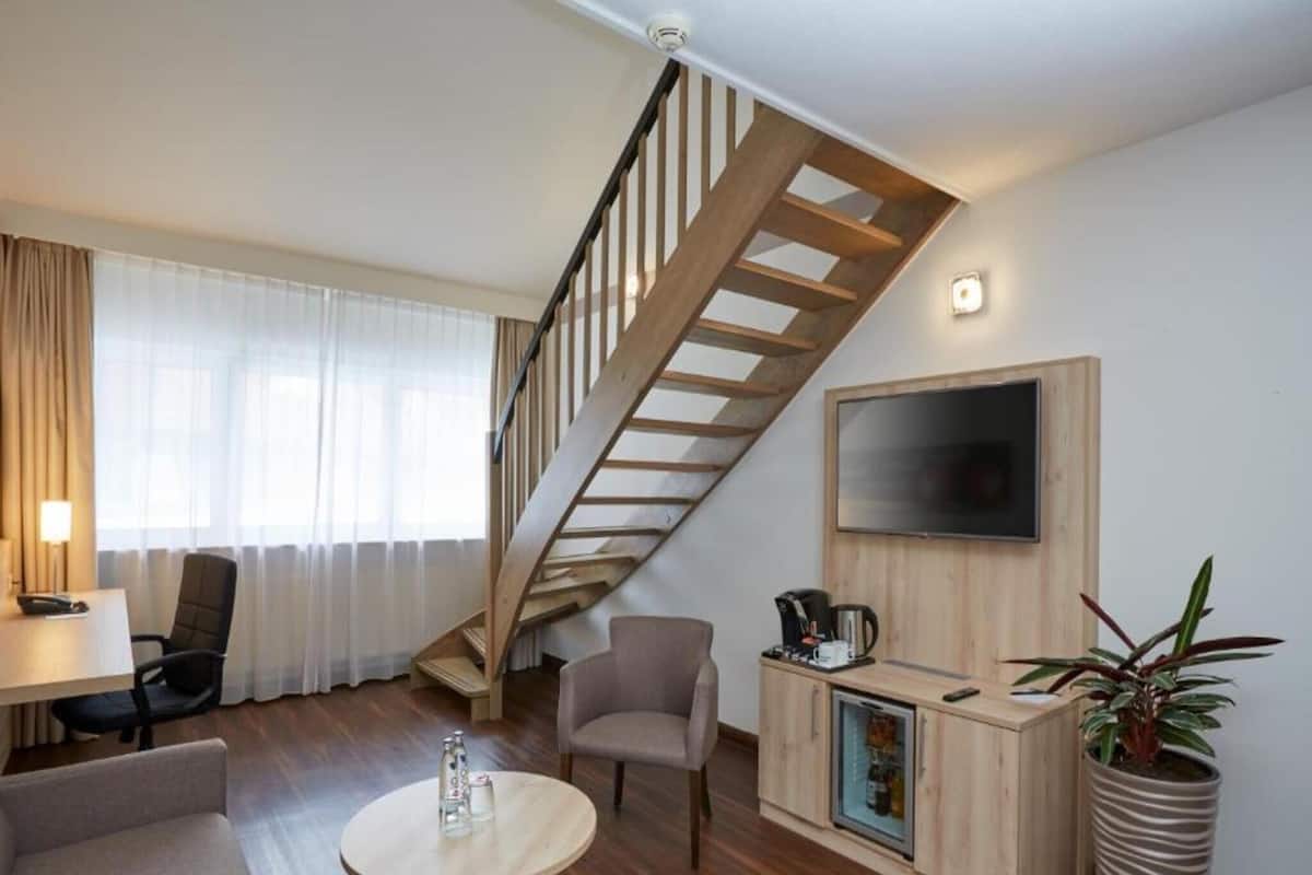 Literie de qualité supérieure, couette en duvet d'oie, bureau
