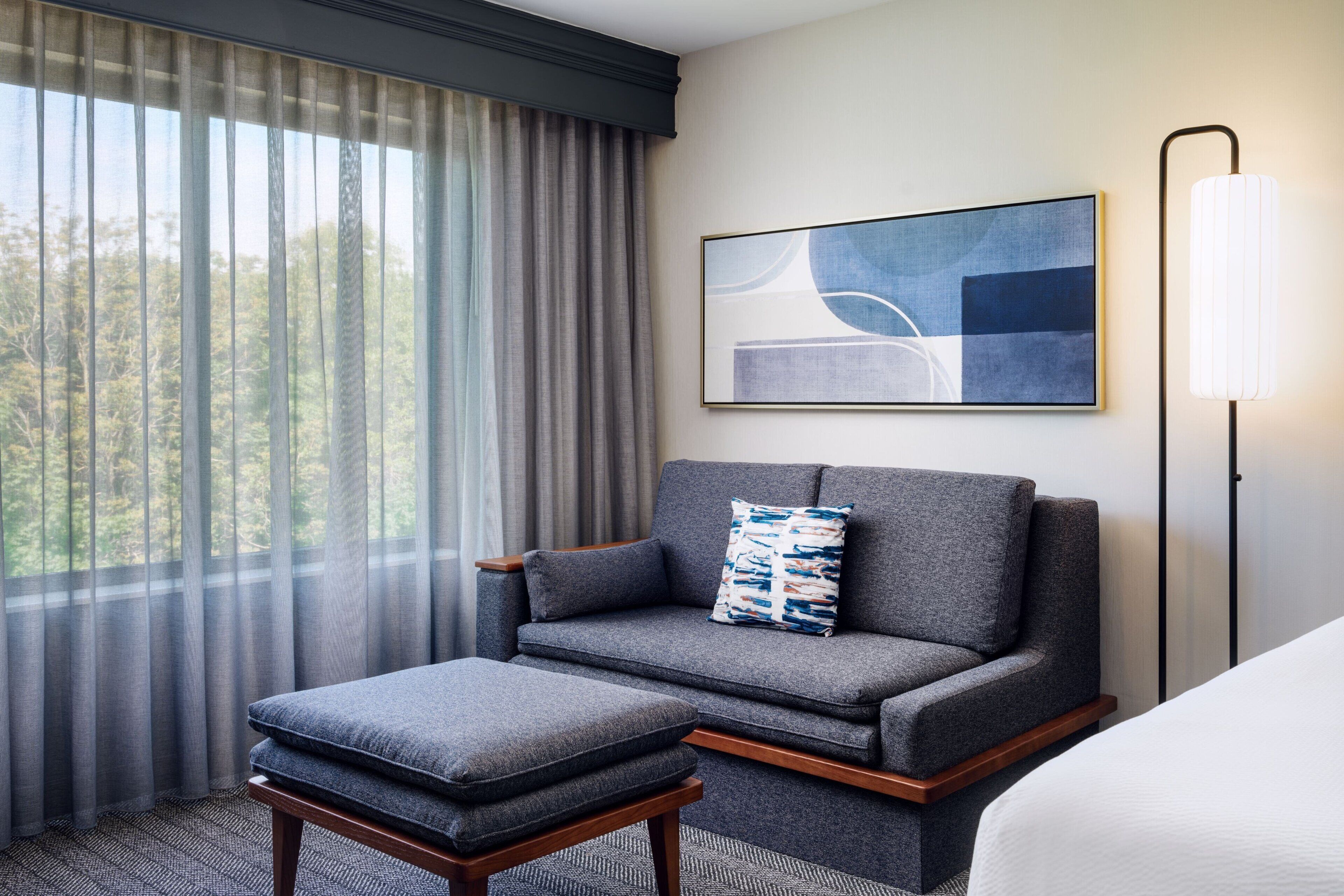 desk, blackout curtains, iron/ironing board, free wifi