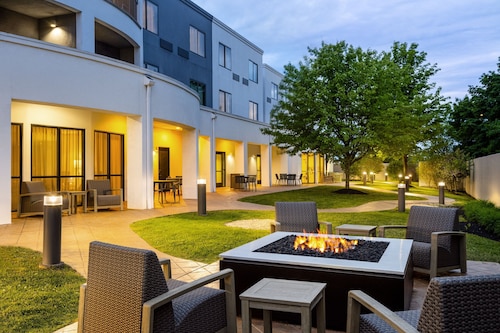 Courtyard by Marriott Kingston