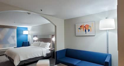 Holiday Inn Express Hotel & Suites Enid - Highway 412 by IHG