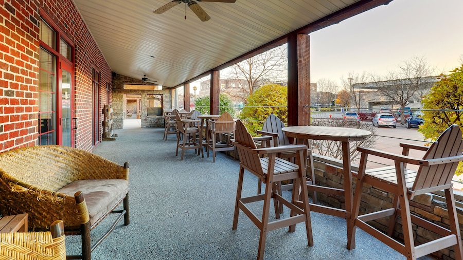 Stoney Creek Hotel Quad Cities - Moline