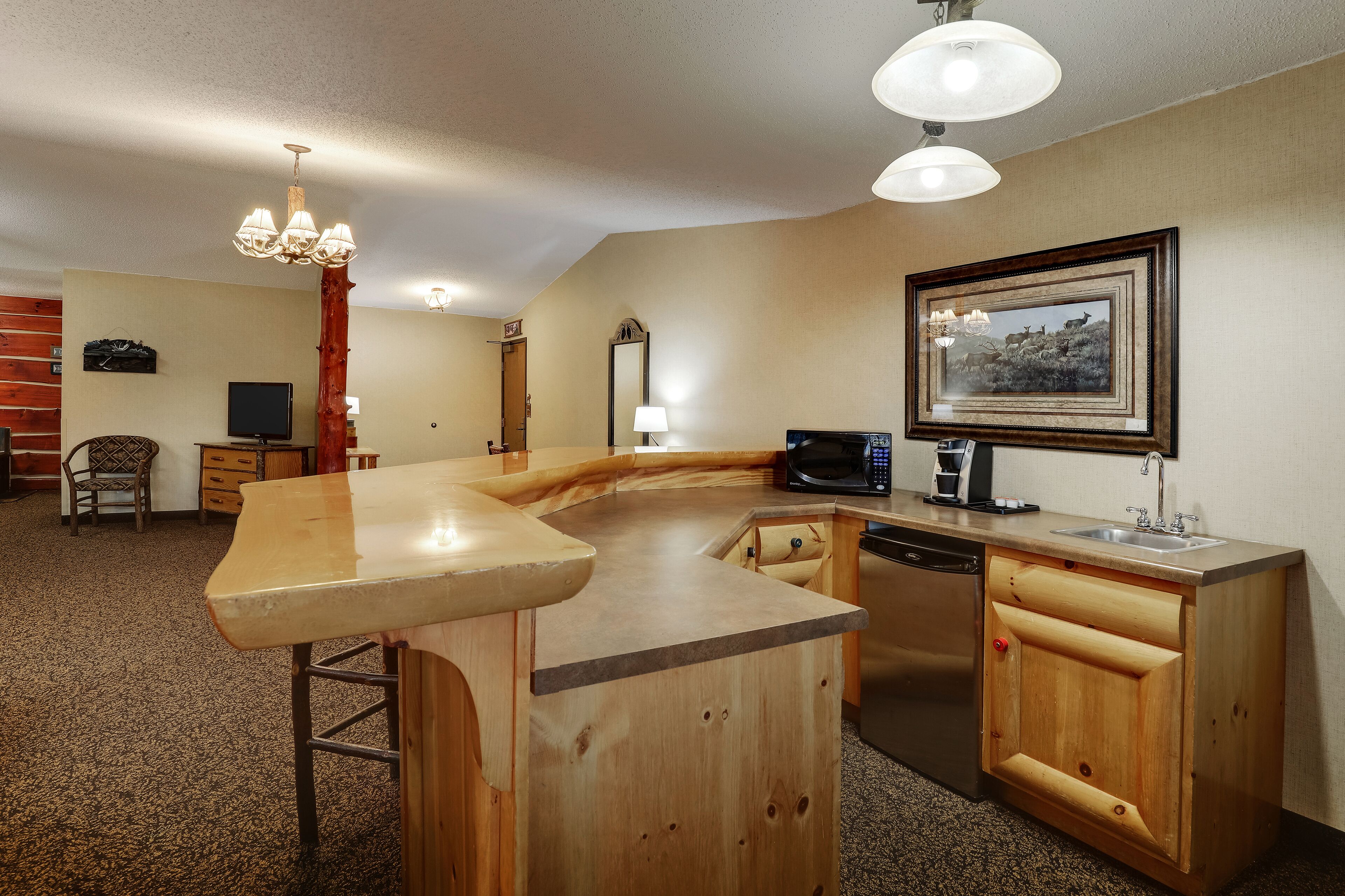 superior suite, 1 king bed with sofa bed, hot tub | desk, iron/ironing board, free cots/infant beds, rollaway beds