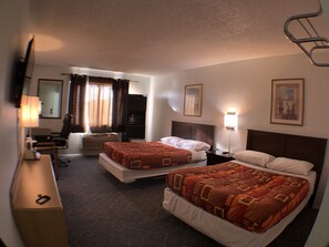 2 Double Beds | Egyptian cotton sheets, premium bedding, down comforters - Tower 64 Motel & RV Park (Trinidad)