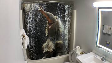 King Memory Foam Mountain View | Bathroom shower