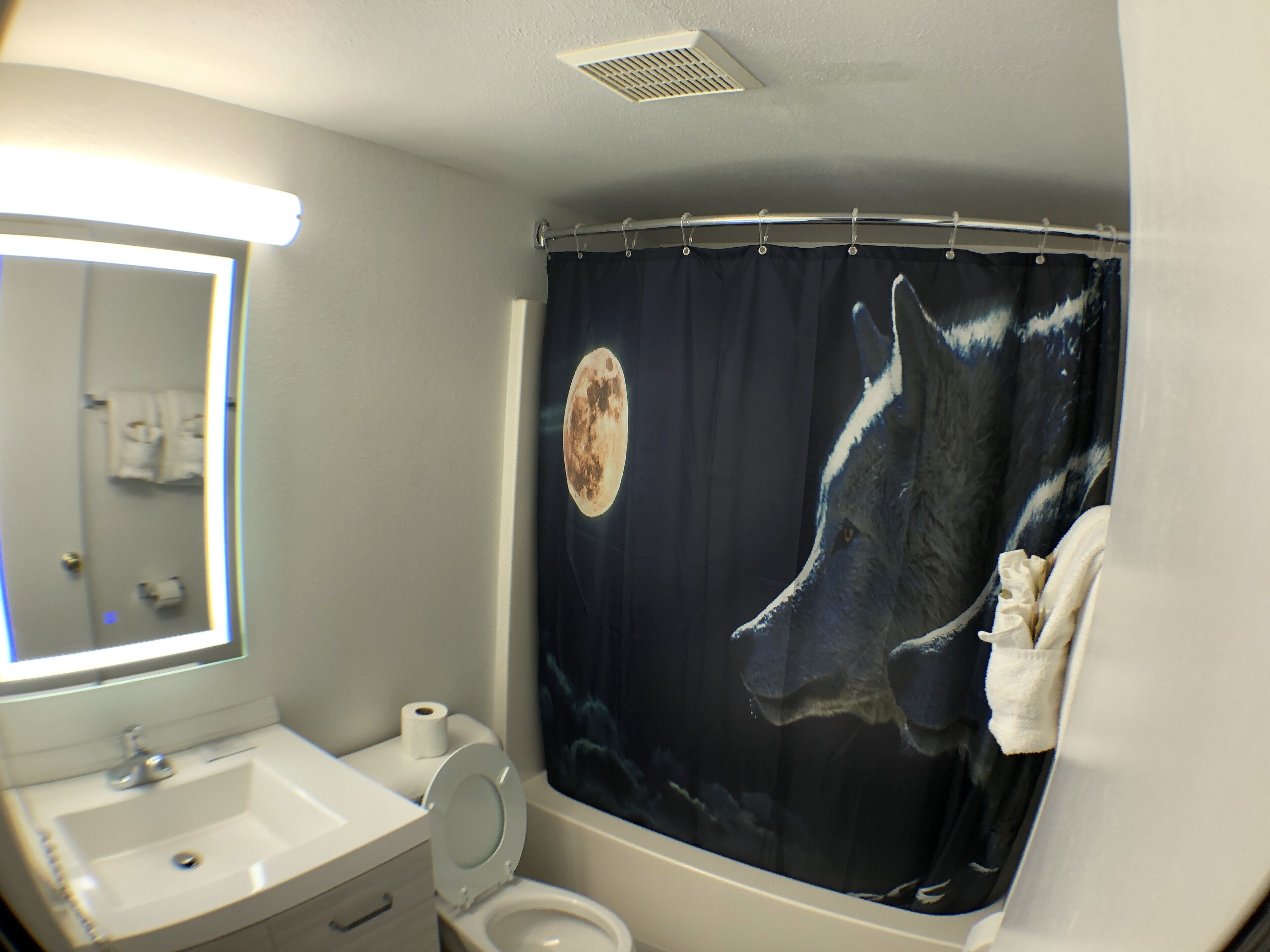 2 Double Beds | 浴室淋浴