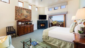 Superior Suite, 1 Katil Raja (King) | Bilik Mandi | Tab mandi dan pancuran berasingan, tab mandi berpancutan 