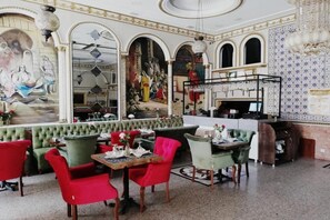 Dining - Erbil (Istanbul)