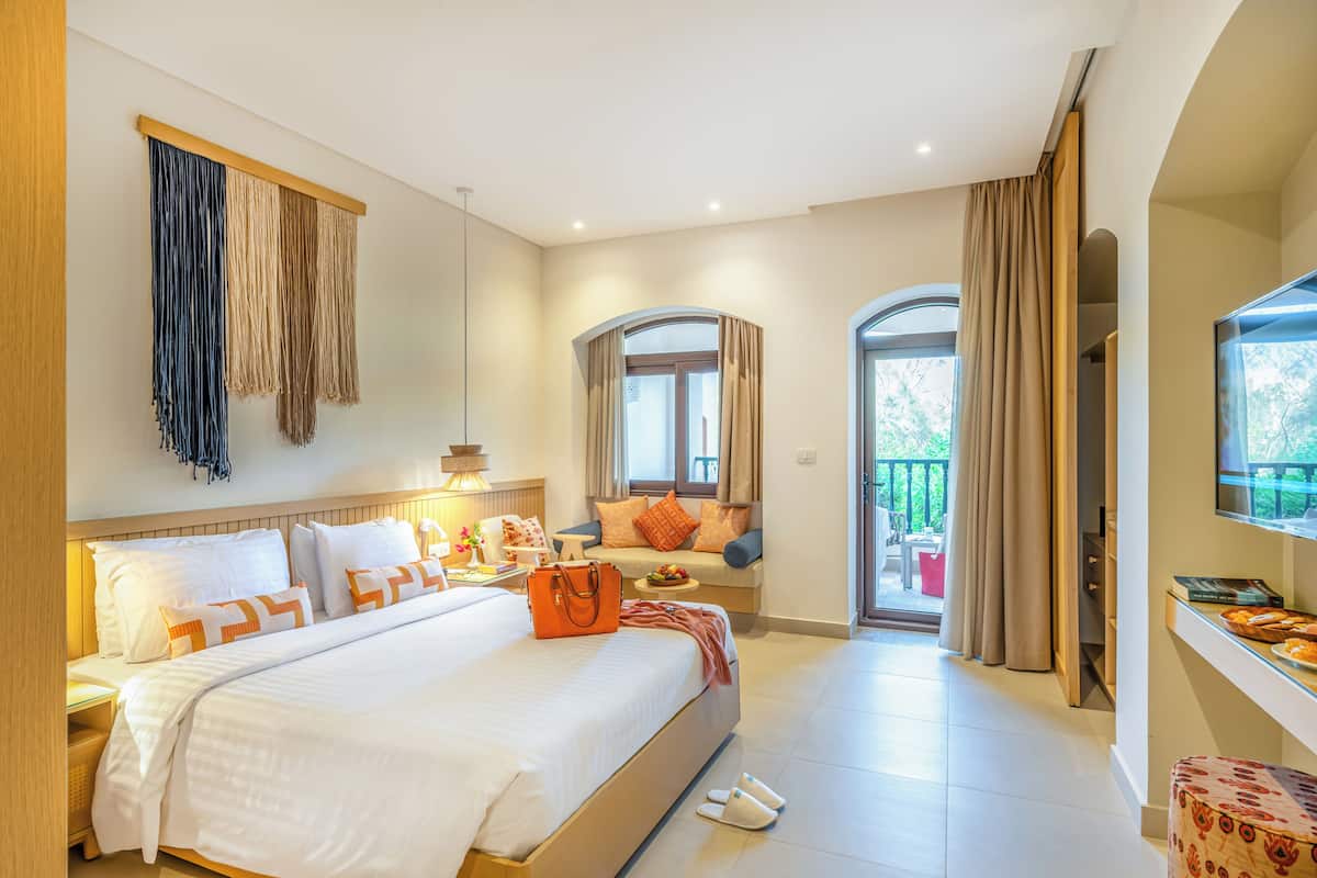Minibar, két bảo mật tại phòng, nôi (giường cho trẻ sơ sinh) miễn phí 