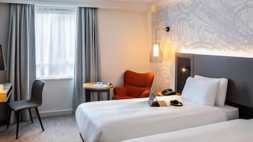 Hypo-allergenic bedding, in-room safe, desk, laptop workspace