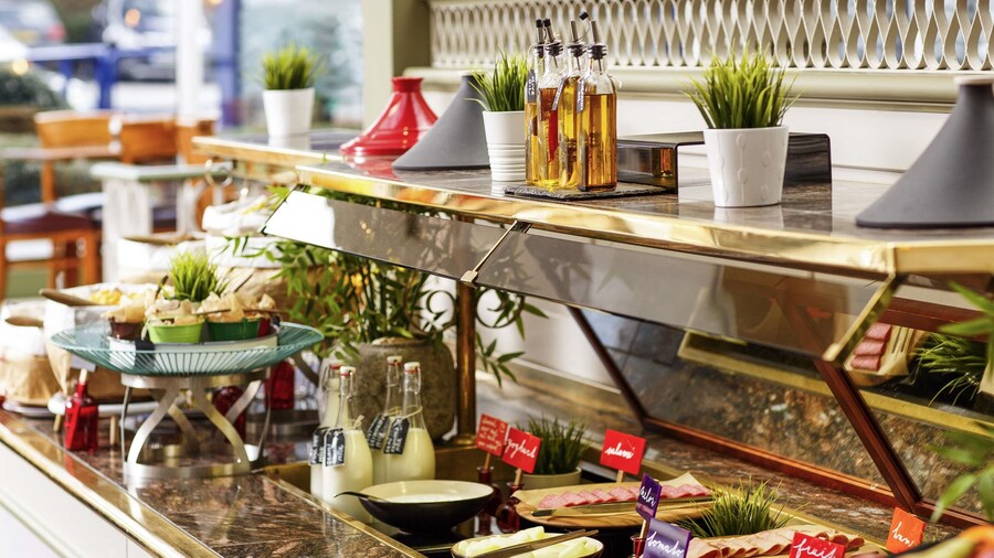 Mercure Birmingham West Hotel