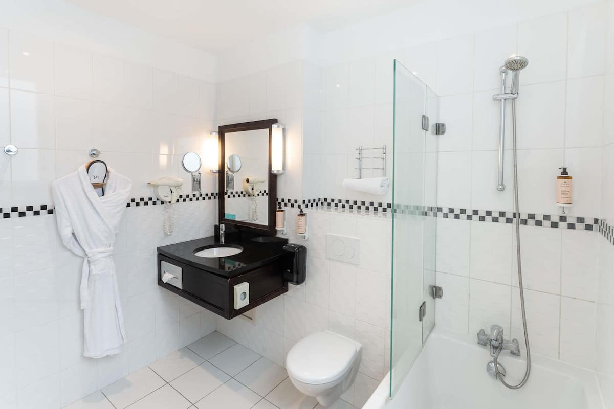 In-room safe, desk, blackout curtains, soundproofing