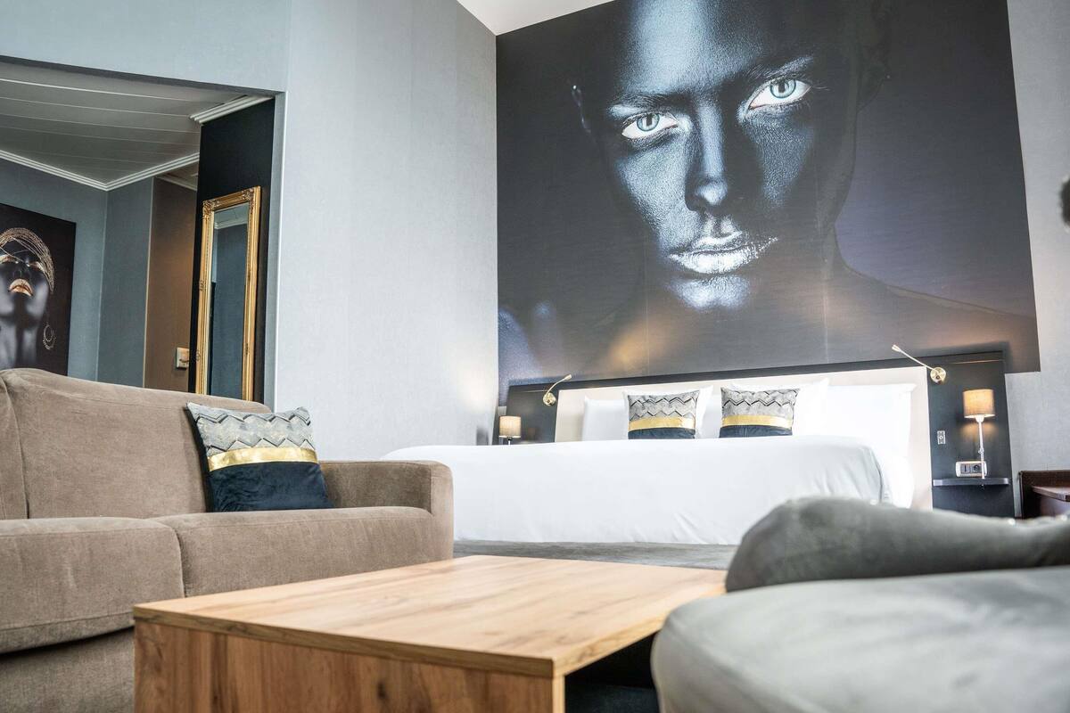 Suite, 1 King Bed