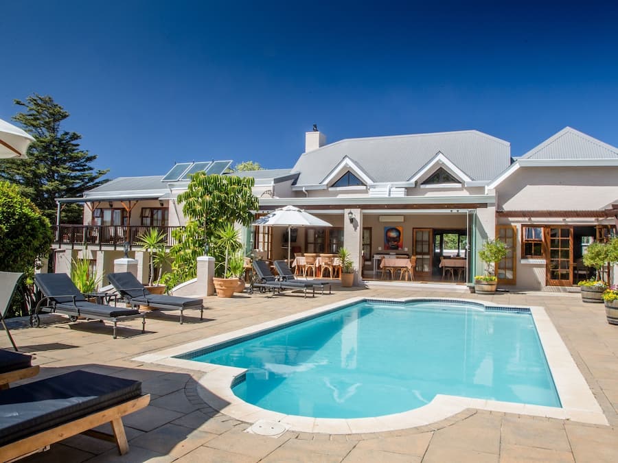 Outdoor pool, sun loungers