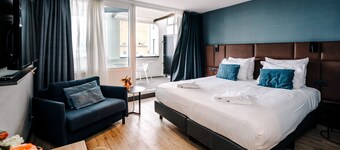 Amsterdam Beach Hotel