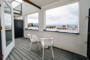 Deluxe Double Room, Balcony, Sea View | Beach/ocean view