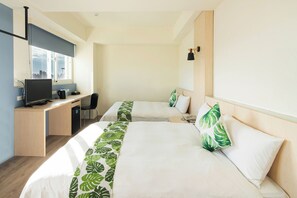 Standard Quadruple Room | Down duvets, desk, free cots/infant beds, free WiFi