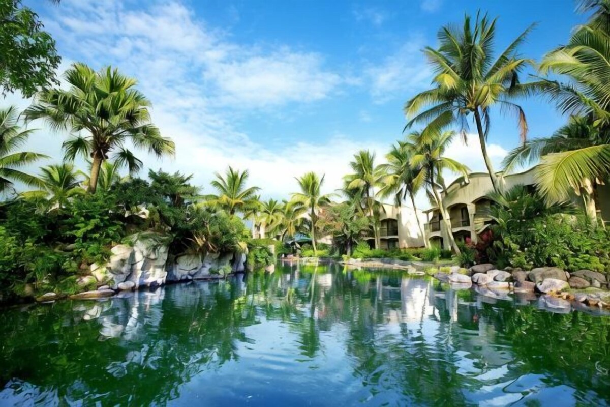 Luxury Honey Moon Suite