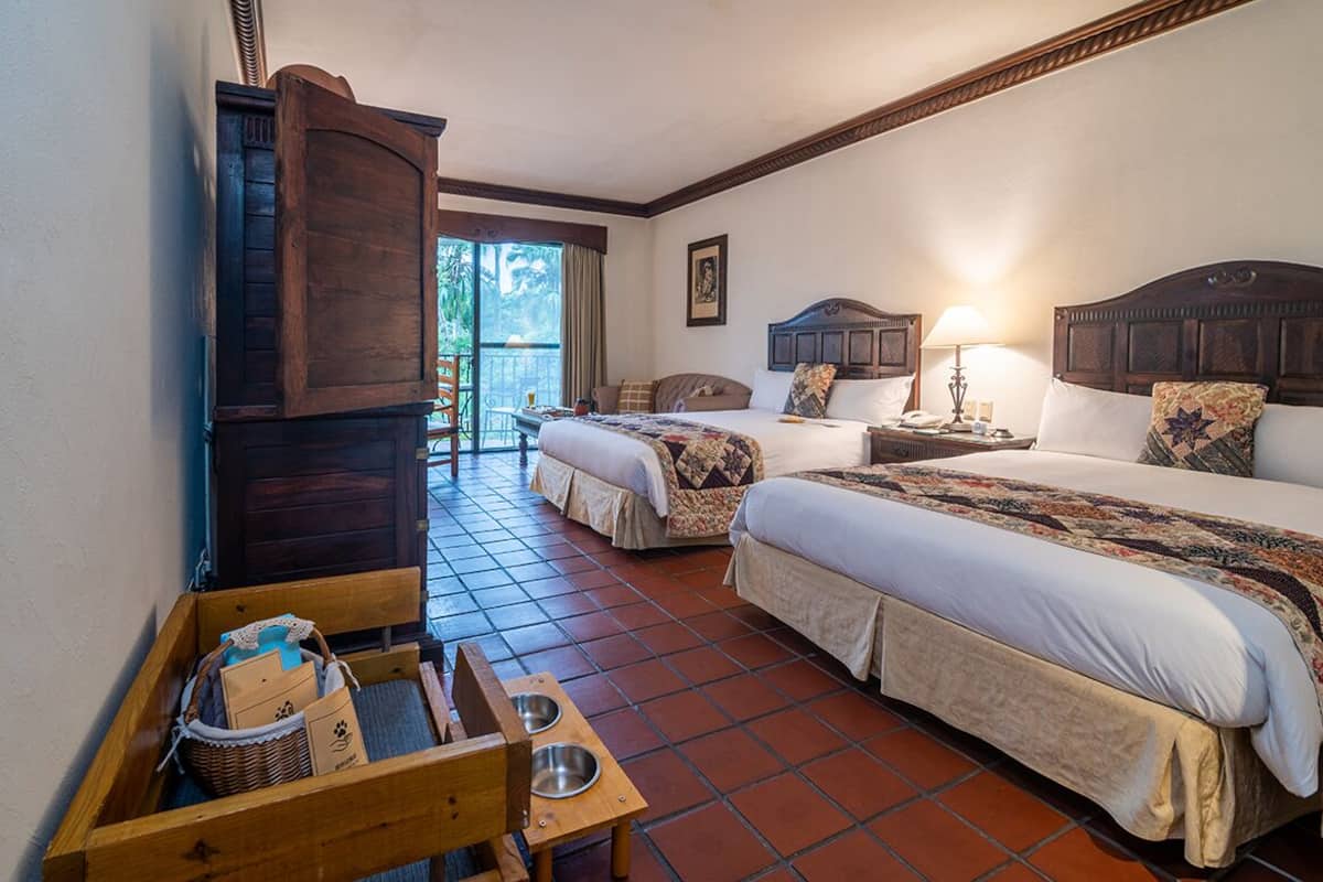 Premium bedding, free minibar, in-room safe, individually decorated