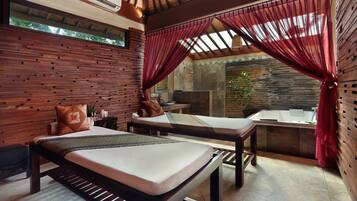 Couples treatment room(s), hot tub, body treatments, body scrubs