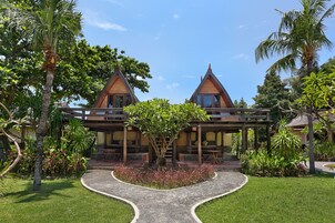 Premium bedding, minibar, in-room safe, individually decorated