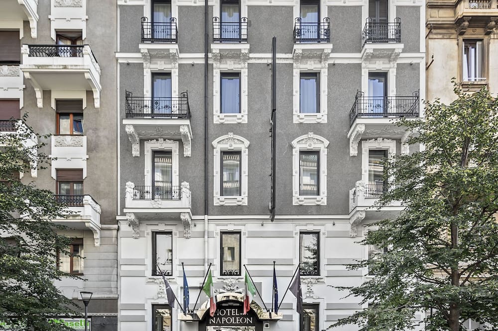 LHP Hotel Napoleon