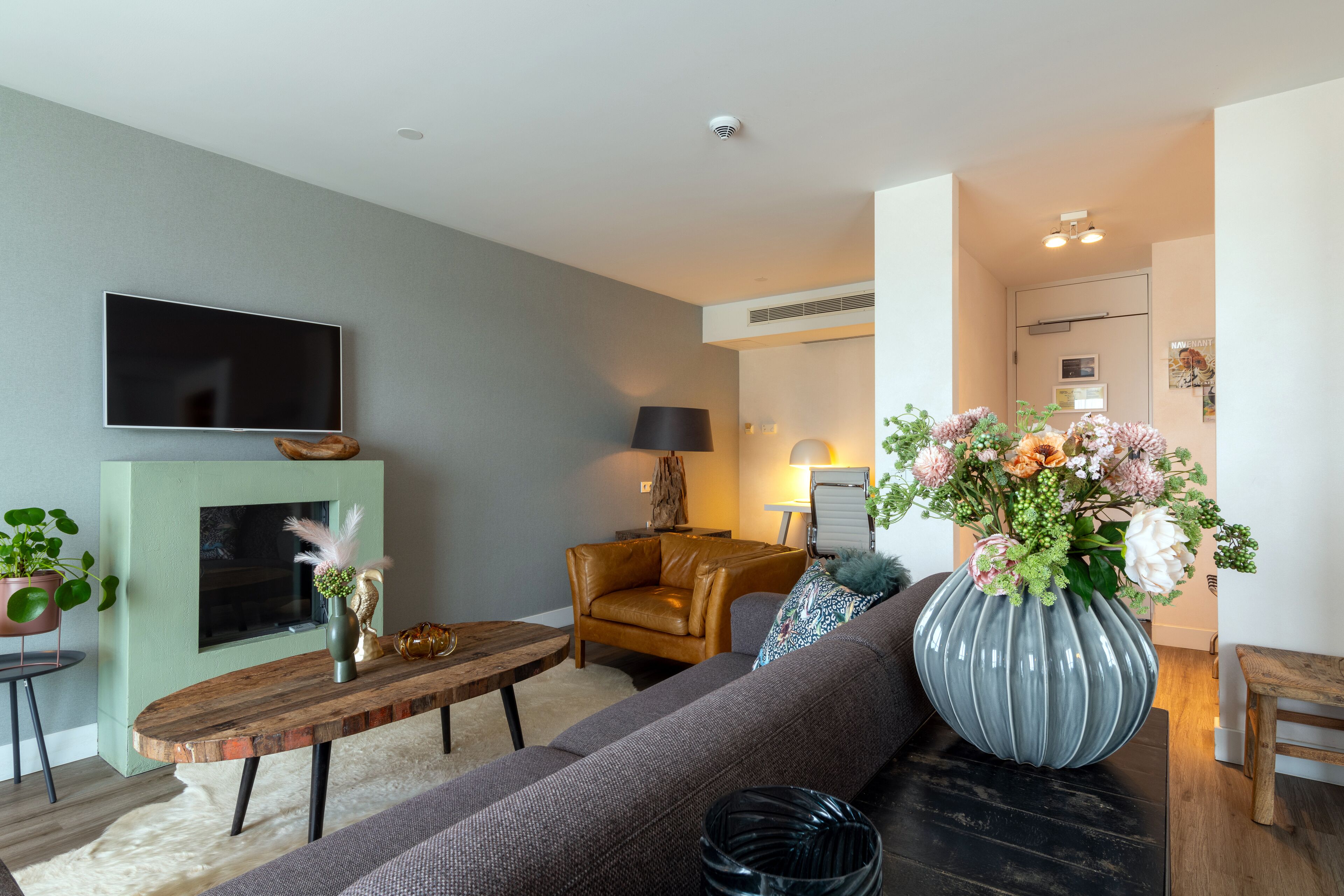 junior suite | 1 bedroom, in-room safe, iron/ironing board, cots/infant beds