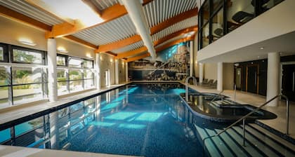 Foxhills Club And Resort