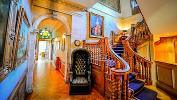 Hall