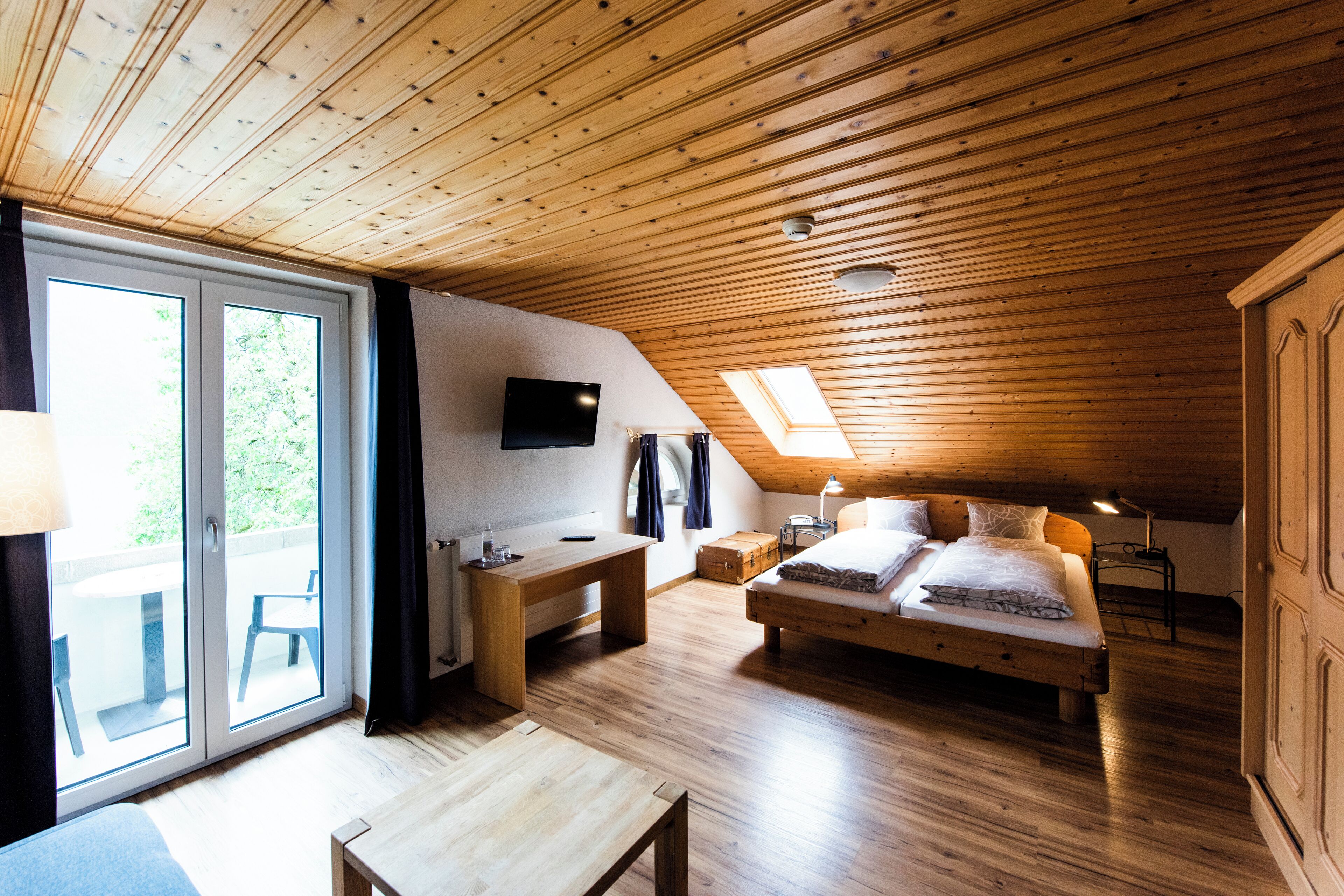 superior double room | in-room safe, blackout curtains, free wifi, bed sheets