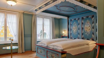 Phòng đôi Deluxe | Bộ đồ giường kháng dị ứng, minibar, két bảo mật tại phòng, bàn