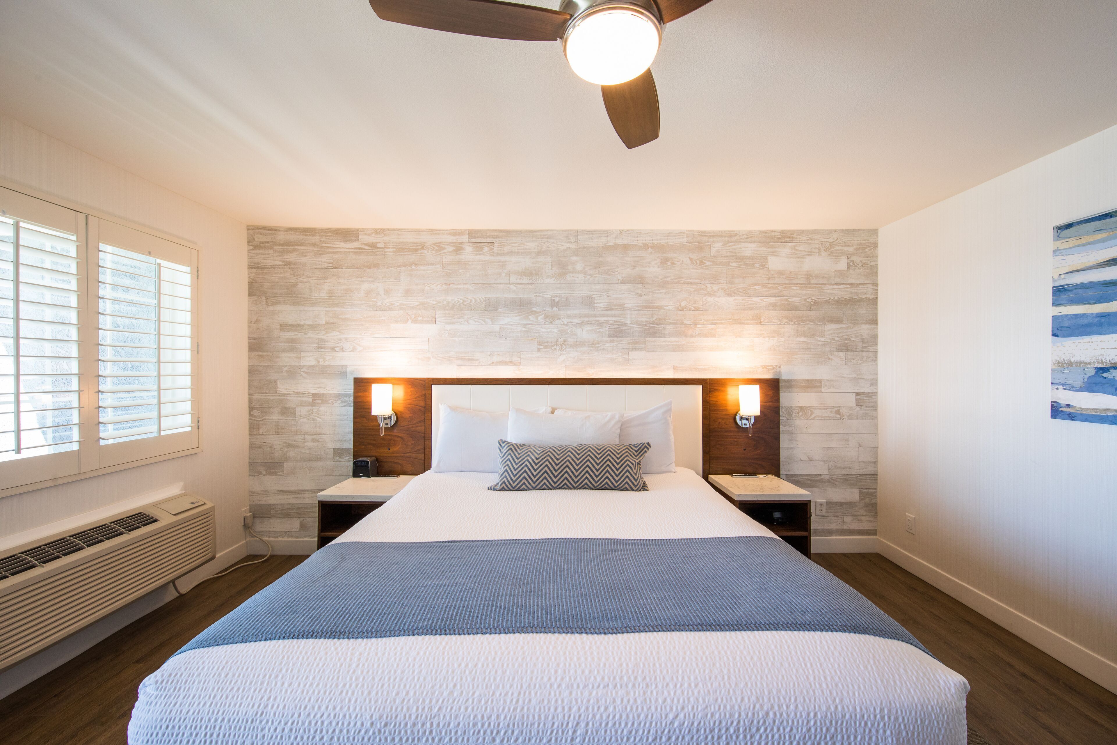 Egyptian cotton sheets, premium bedding, pillow-top beds, in-room safe