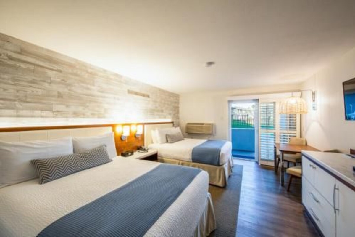 Premium bedding, pillow-top beds, in-room safe, desk