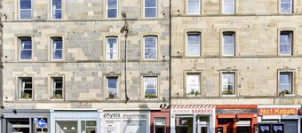 Fountain Court Morrison