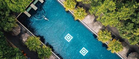 1 dormitori, minibar, caixa forta a l'habitació i escriptori