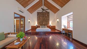 Minibar, in-room safe, desk, blackout drapes