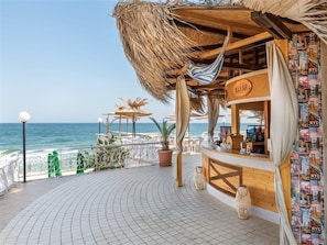 Bar (on property) - Hotel Palace (Varna)