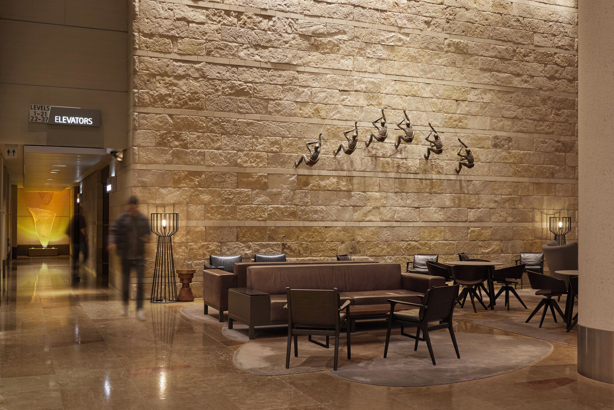 로비 좌석 공간