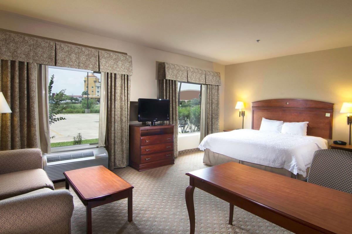 In-room safe, desk, iron/ironing board, free cribs/infant beds