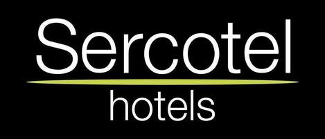 Le logo de la chaîne hôtelière « Sercotel ».