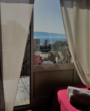 Basic Triple Room | Balcony - Masoanri's Palace Hotel (Reggio Calabria)